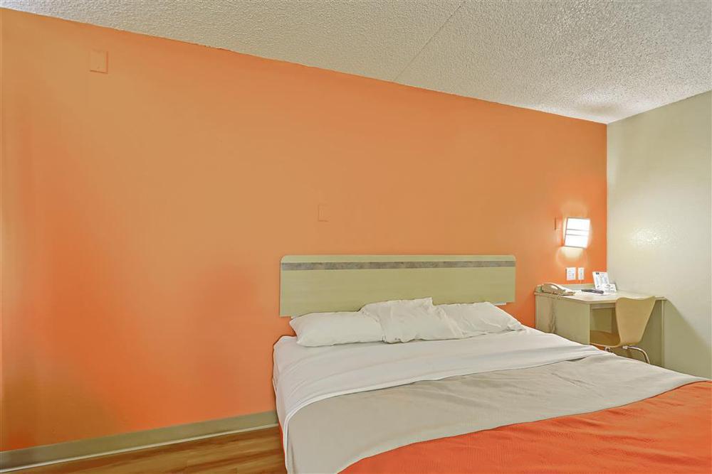 Motel 6-Maple Shade Township, Nj - Philadelphia - Mt Laurel Room photo